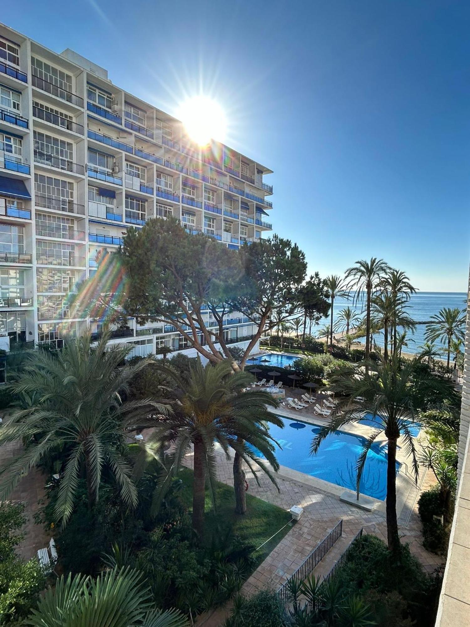 Skol 420C Fantastico 1 Dormitorio Primera Linea De Playa Marbella Exterior foto